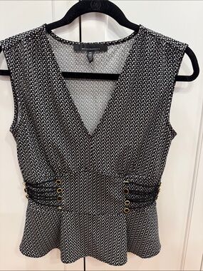White House Black Market Black & White V-Neck Peplum Top with Gold Accents